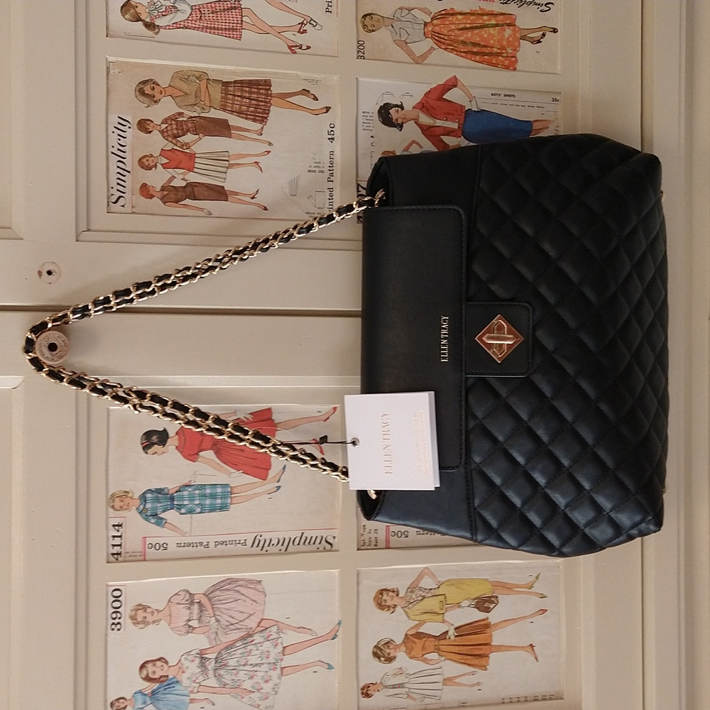 NWT Ellen Tracy black quilted shoulder bag